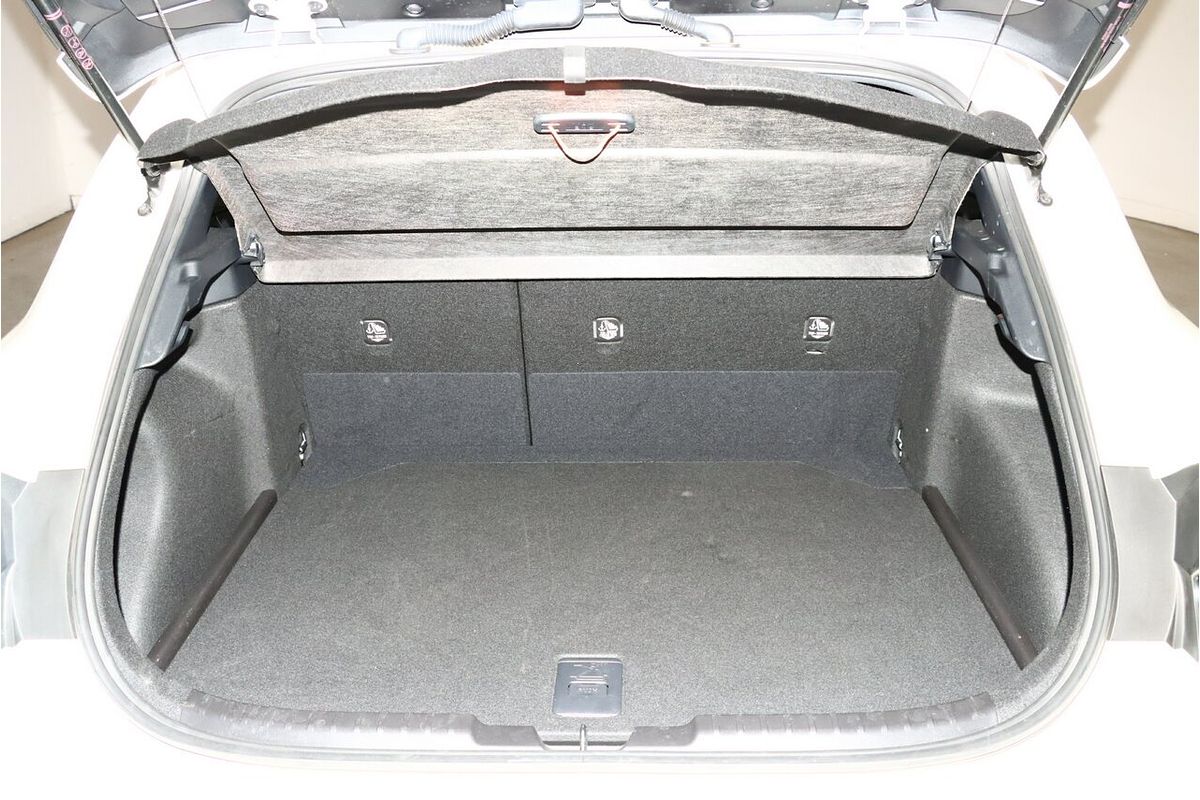 2022 Toyota Corolla SX Hybrid ZWE219R