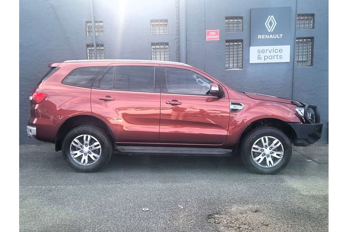 2016 Ford Everest Trend UA