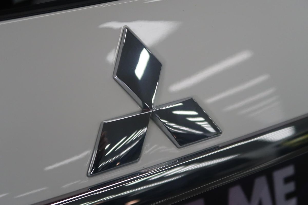 2020 Mitsubishi Eclipse Cross LS YA