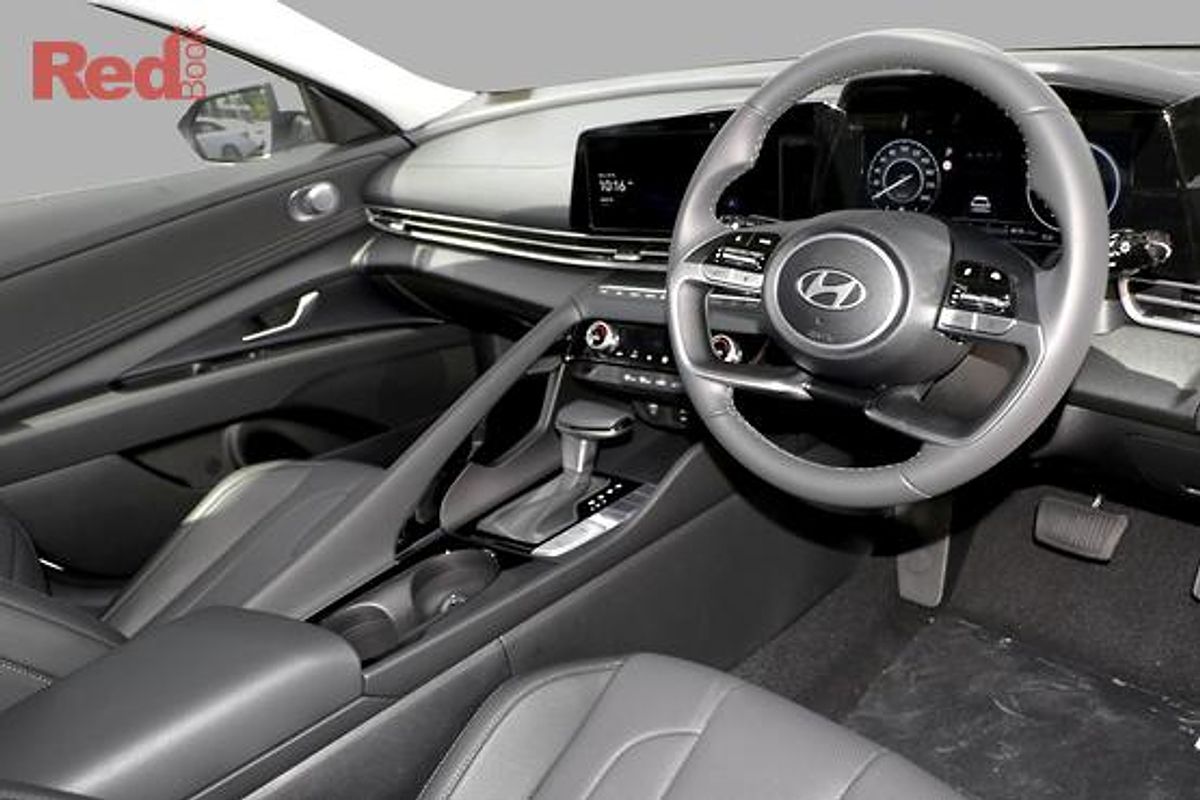 2025 Hyundai i30 Elite Hybrid CN7.V2