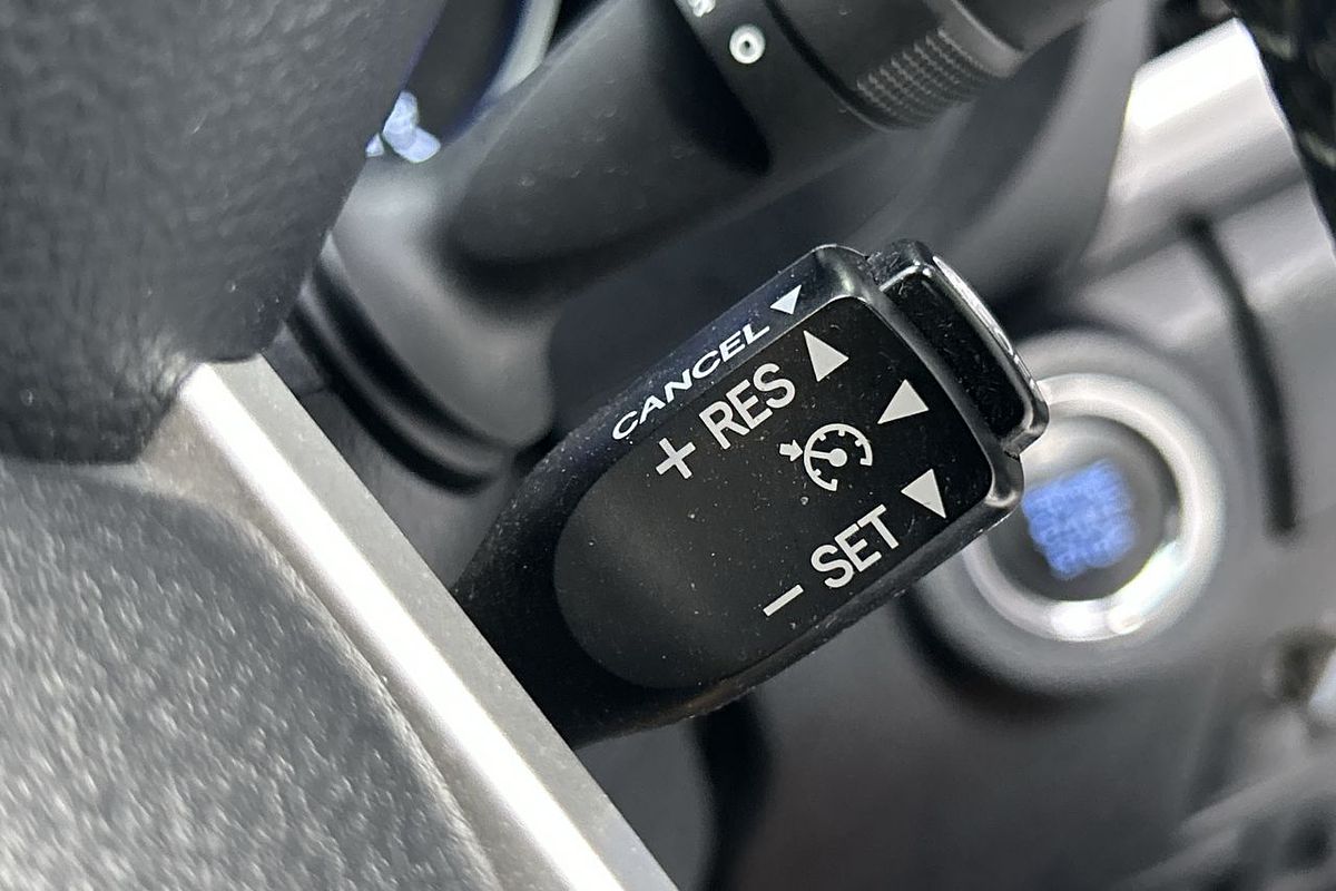 2017 Toyota Hilux SR5 GUN126R 4X4