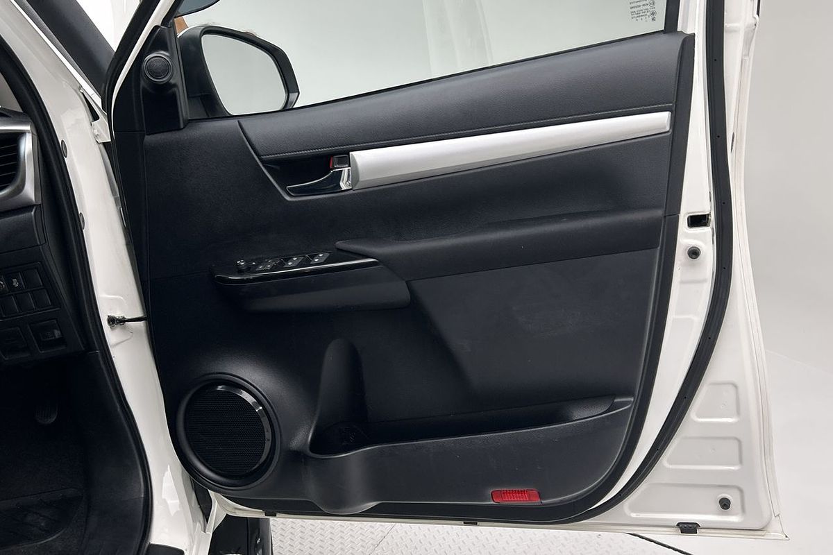 2017 Toyota Hilux SR5 GUN126R 4X4