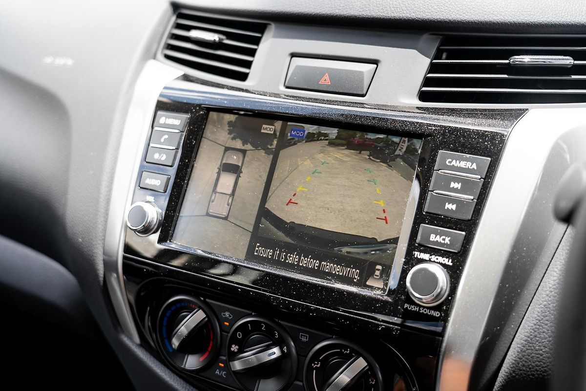 2024 Nissan Navara ST D23 4X4