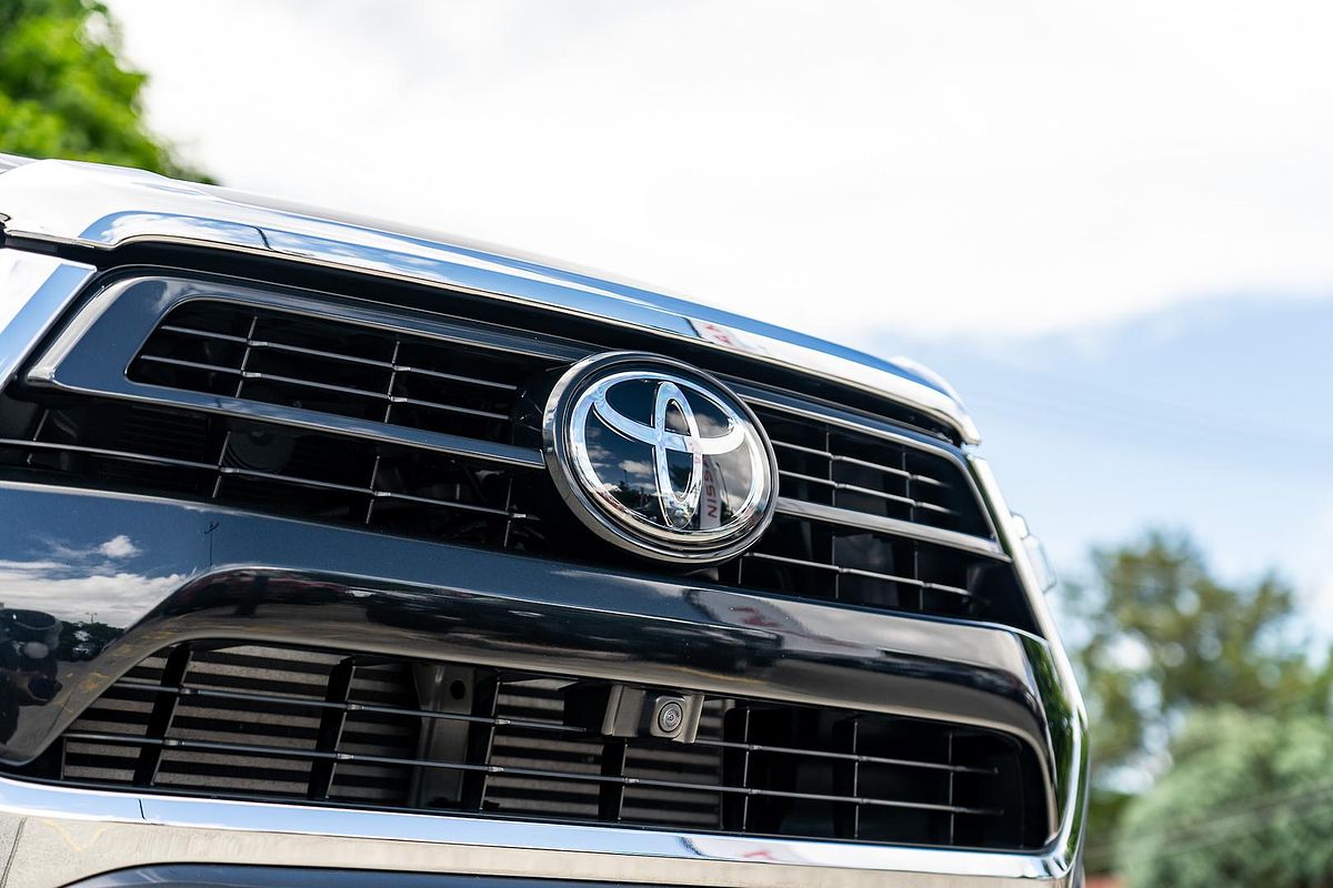 2023 Toyota Hilux SR5 GUN126R 4X4