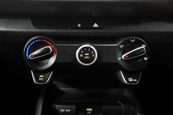 2022 Kia Stonic S YB