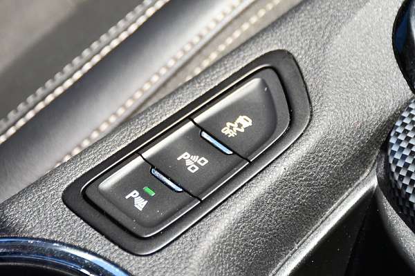 2013 Holden Commodore SV6 VF