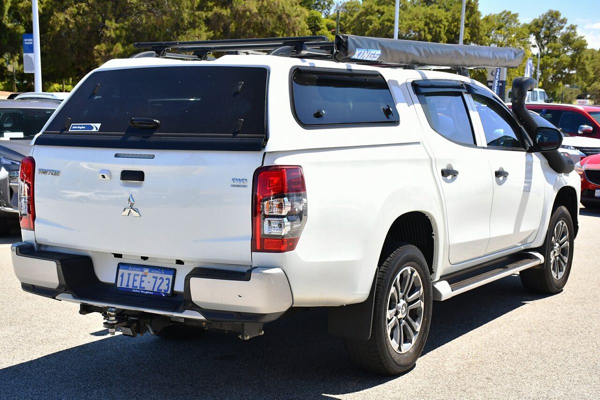 2021 Mitsubishi Triton GLX ADAS MR 4X4