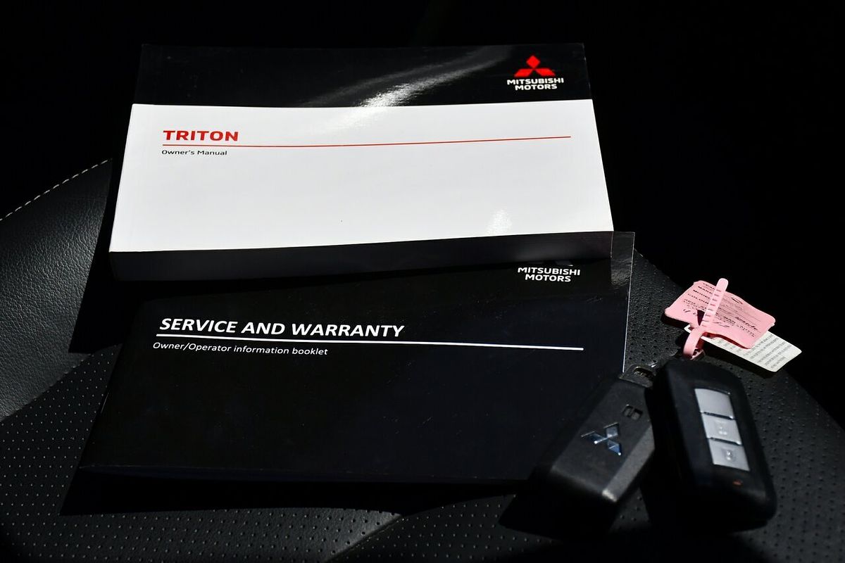 2022 Mitsubishi Triton GSR MR 4X4