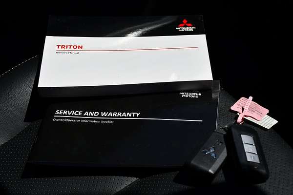 2022 Mitsubishi Triton GSR MR 4X4