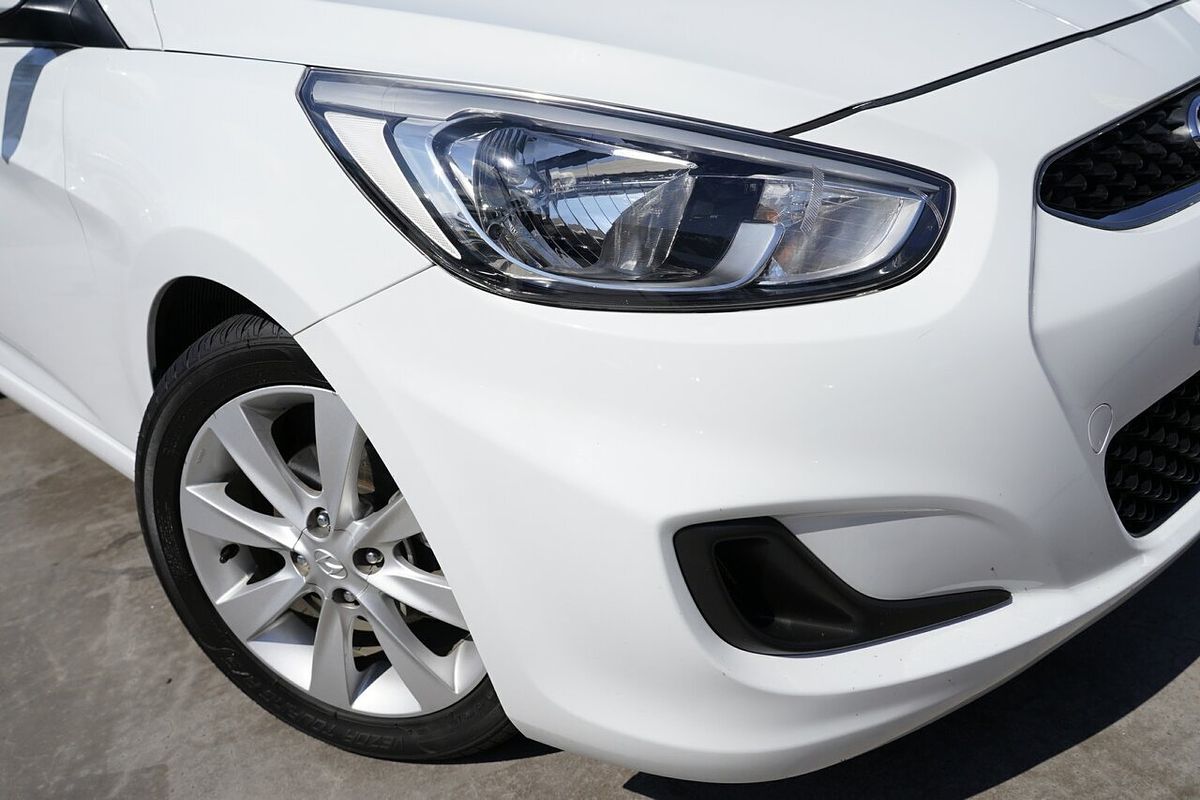 2017 Hyundai Accent Sport RB5