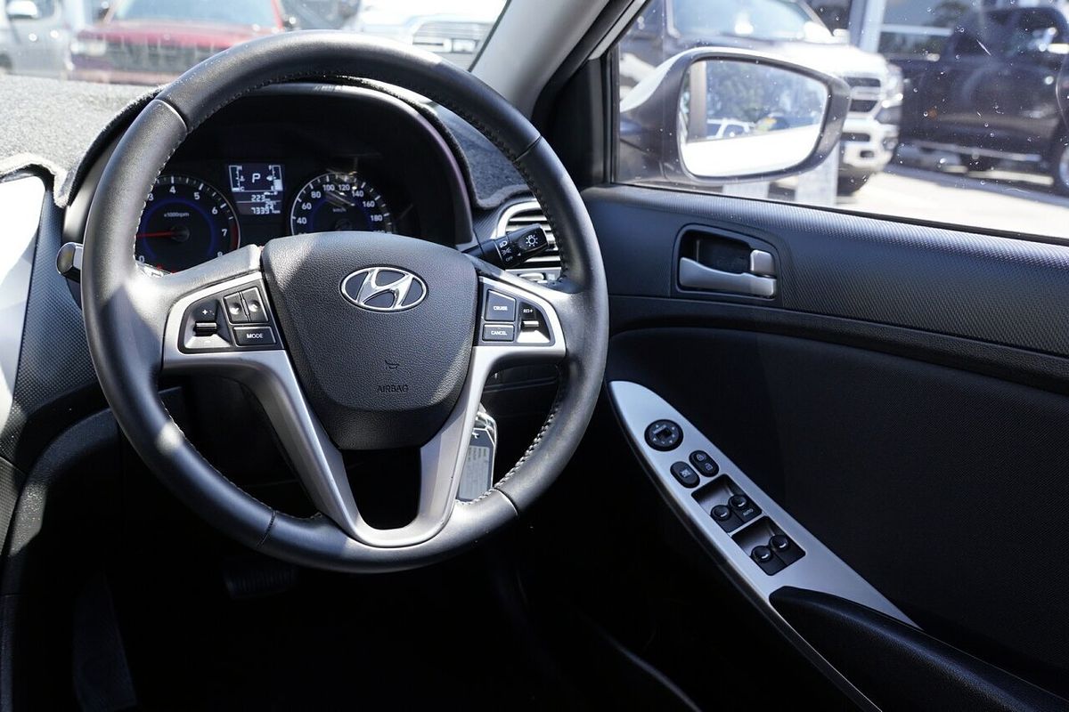 2017 Hyundai Accent Sport RB5