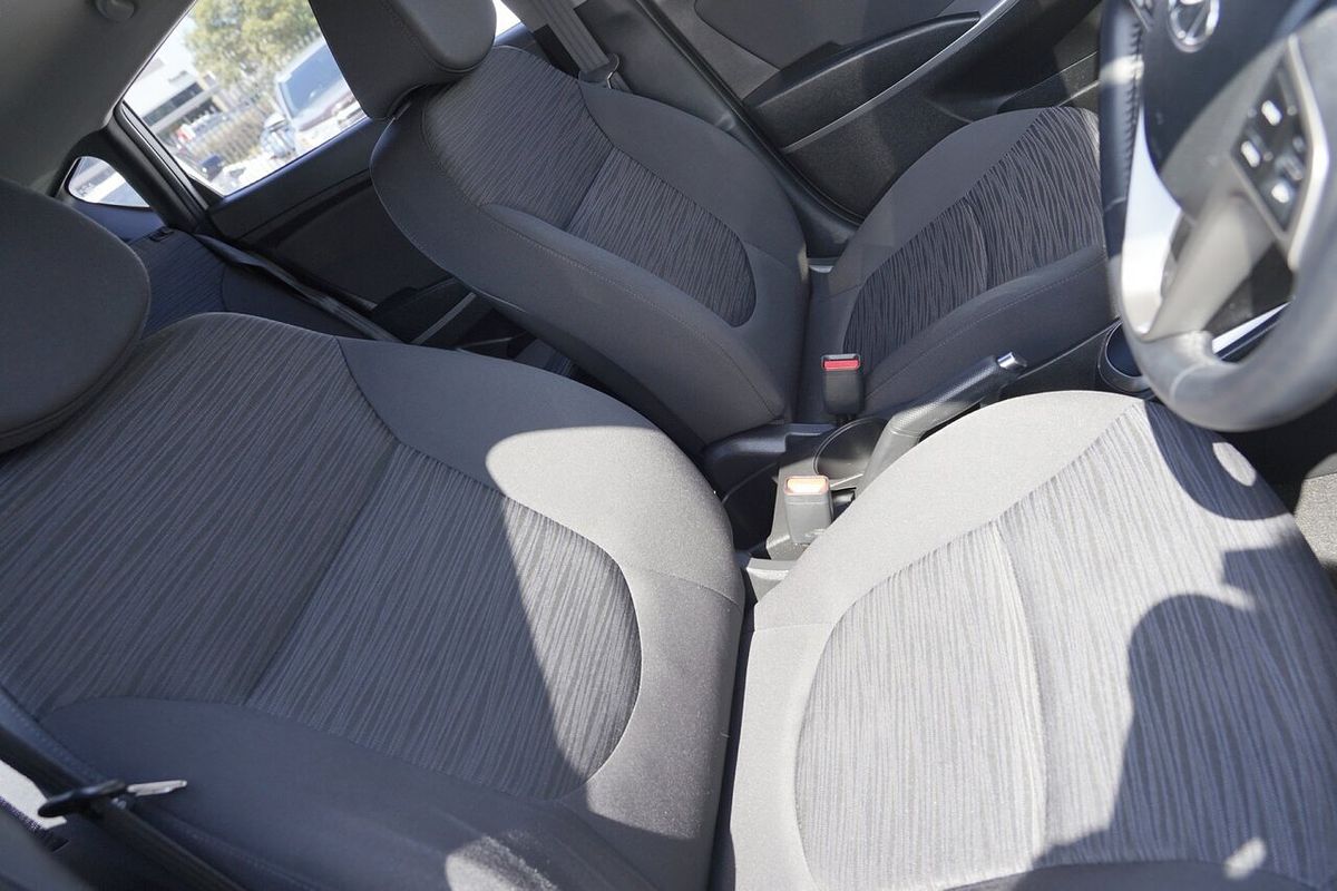 2017 Hyundai Accent Sport RB5