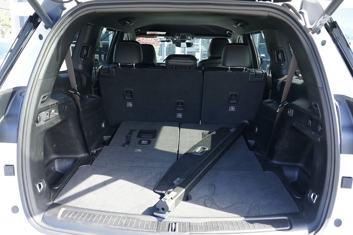 2022 Jeep Grand Cherokee L Night Eagle WL