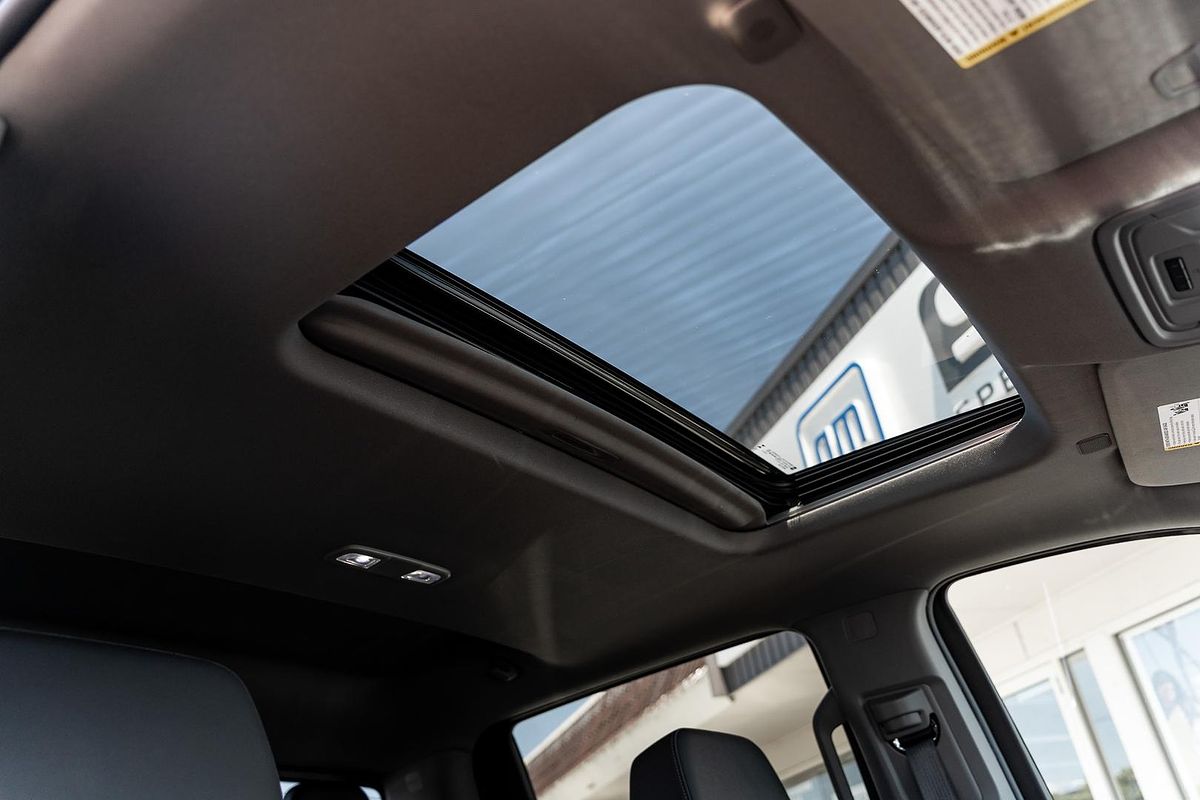 2023 Chevrolet Silverado 1500 LTZ Premium W/Tech Pack T1 4X4