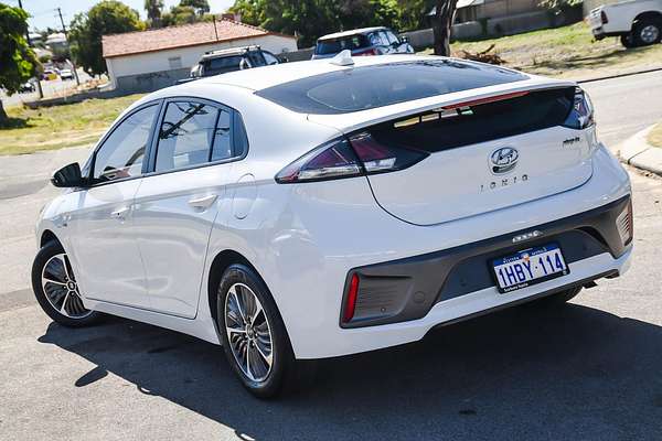 2020 Hyundai IONIQ Hybrid Elite AE.3