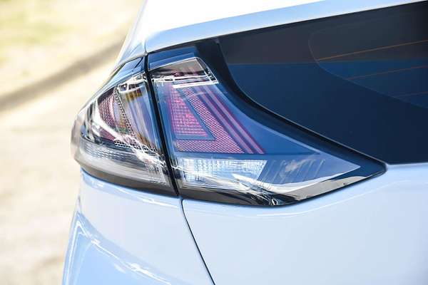 2020 Hyundai IONIQ Hybrid Elite AE.3