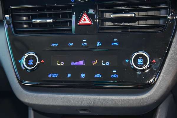 2020 Hyundai IONIQ Hybrid Elite AE.3
