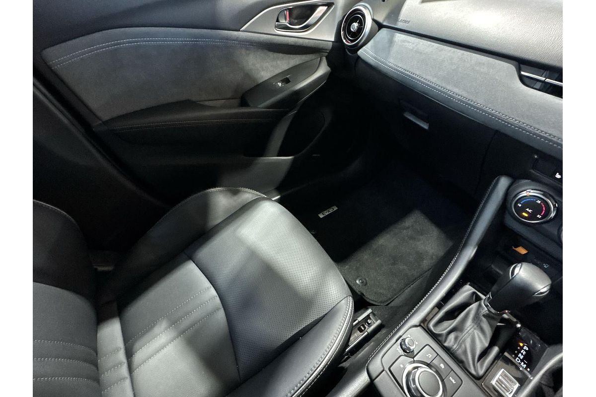 2024 Mazda CX-3 G20 Akari DK
