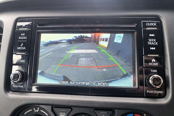 2022 Mitsubishi Triton GLX MR 4X4