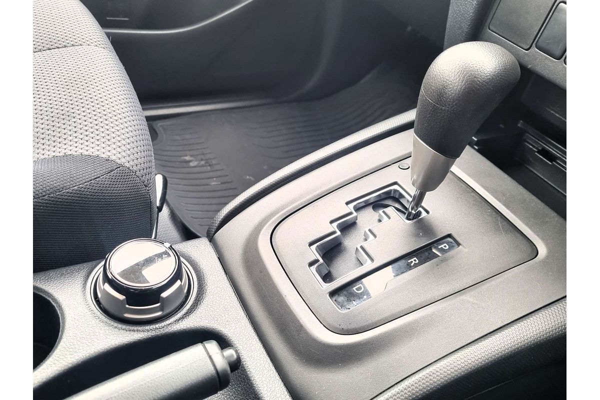2022 Mitsubishi Triton GLX MR 4X4