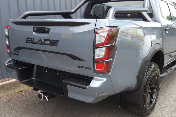 2024 Isuzu D-MAX BLADE 4X4