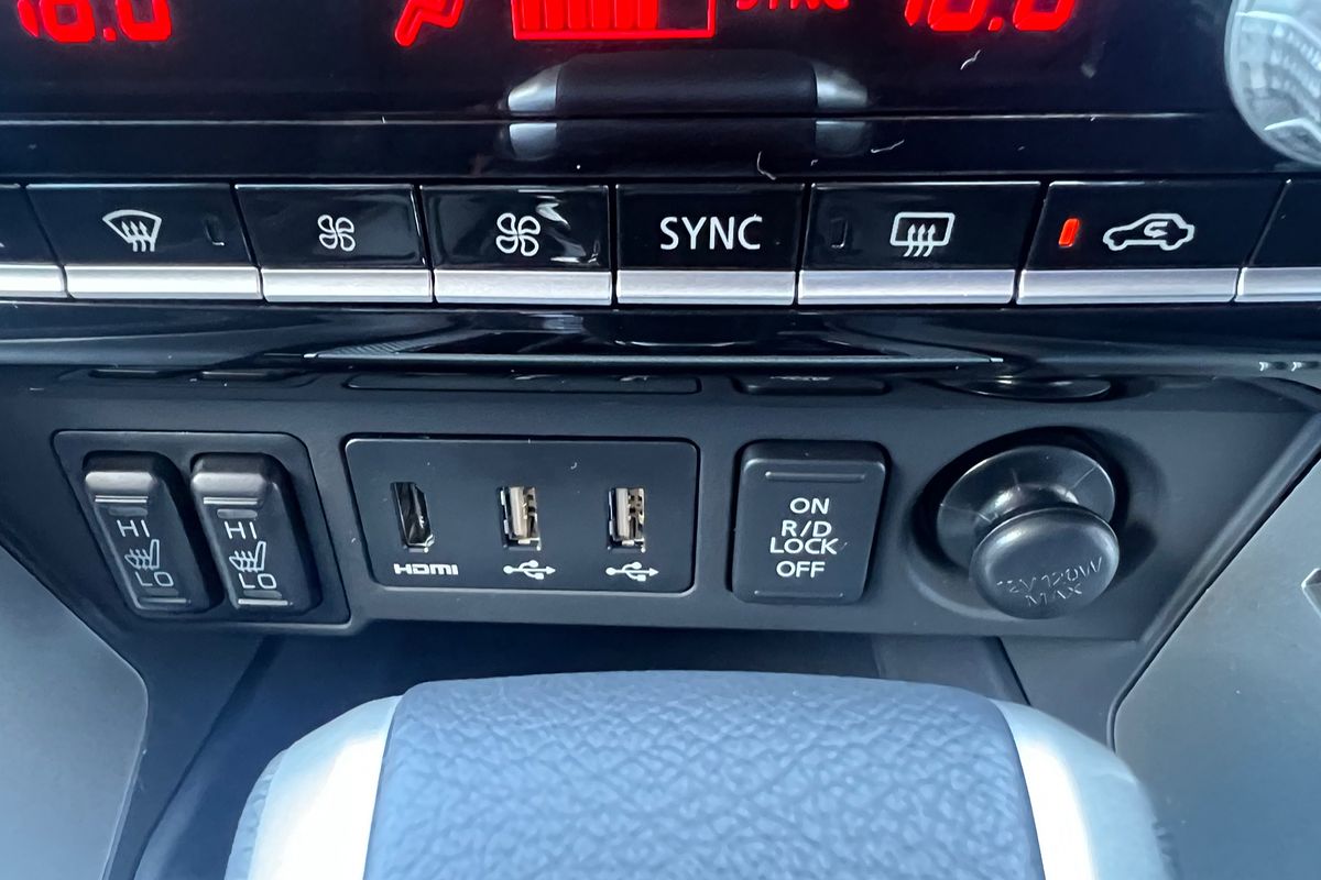 2024 Mitsubishi Pajero Sport Exceed QG