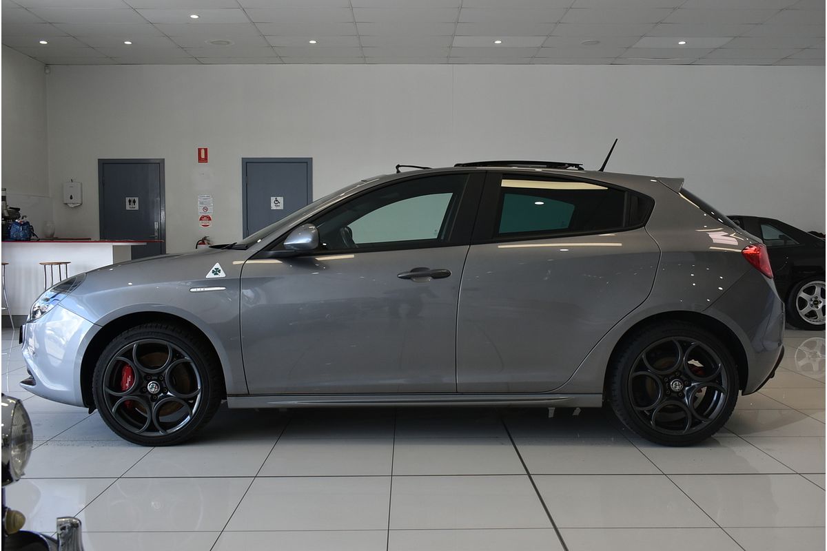 2017 Alfa Romeo Giulietta Super Series 2