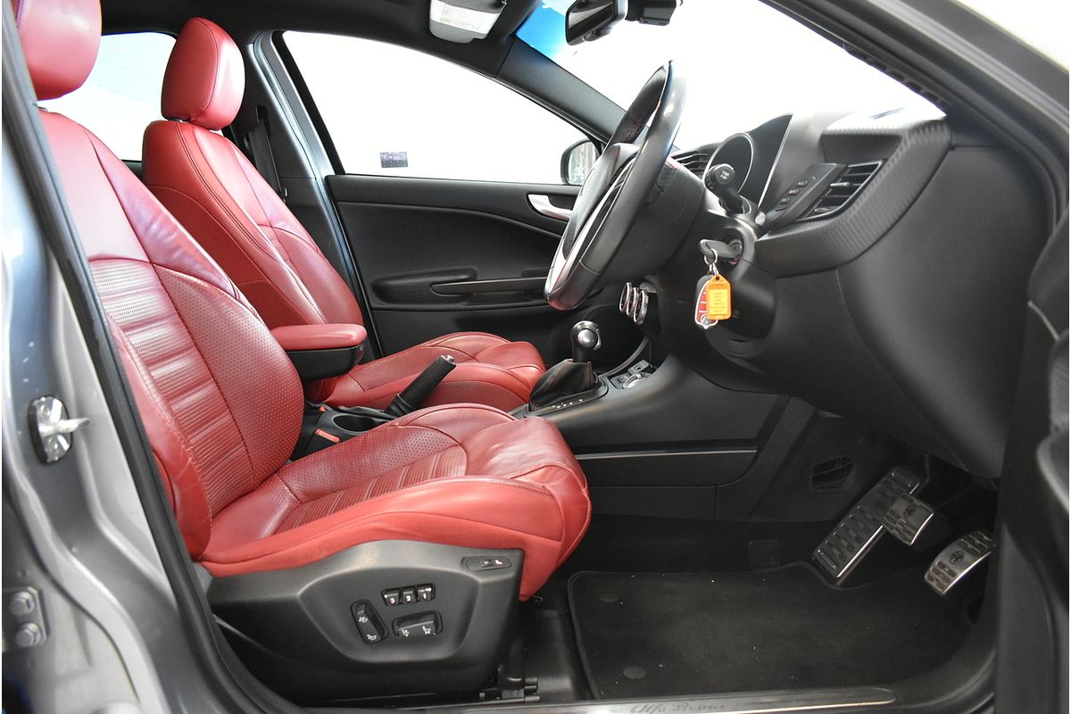 2017 Alfa Romeo Giulietta Super Series 2