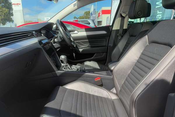2022 Volkswagen Passat Alltrack 162TSI Premium B8