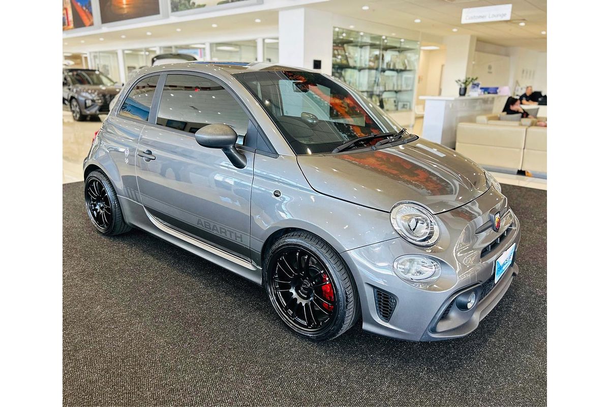 2019 Abarth 595 Competizione Series 4