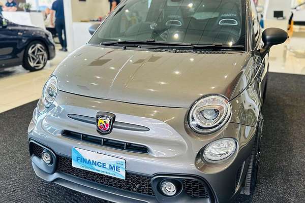 2019 Abarth 595 Competizione Series 4