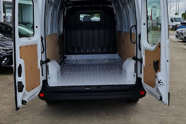 2024 Renault Master AMT LWB PRO 2.3L T/D 110KW 6SPD