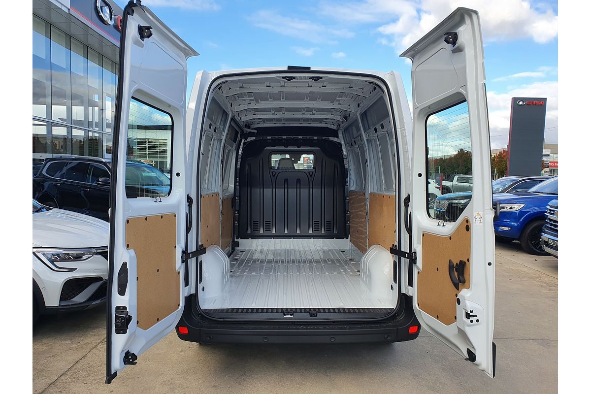 2024 Renault Master AMT MWB PRO 2.3L T/D 110KW 6SPD