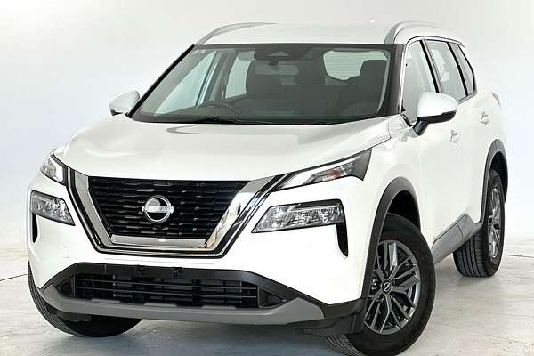 2024 Nissan X-TRAIL ST T33
