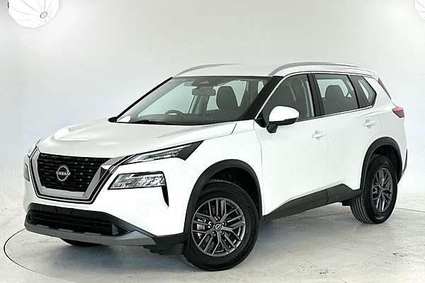 2024 Nissan X-TRAIL ST T33