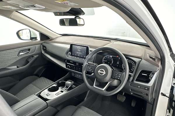 2024 Nissan X-TRAIL ST T33