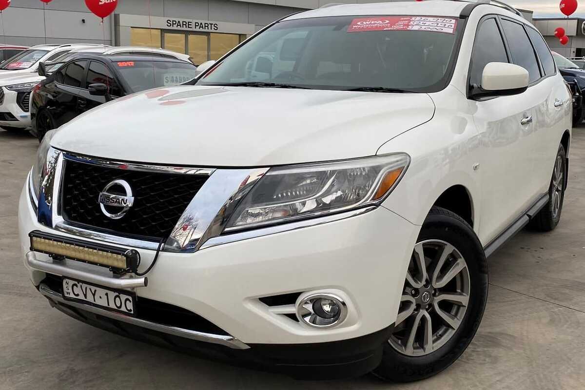 2014 Nissan PATHFINDER ST R52