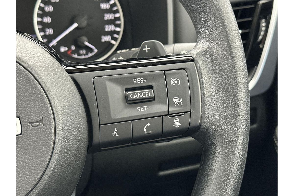2024 Nissan X-TRAIL ST T33