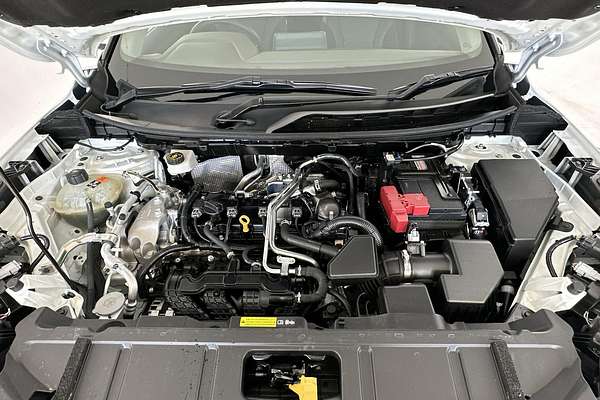 2024 Nissan X-TRAIL ST T33