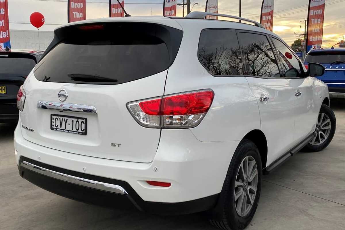2014 Nissan PATHFINDER ST R52