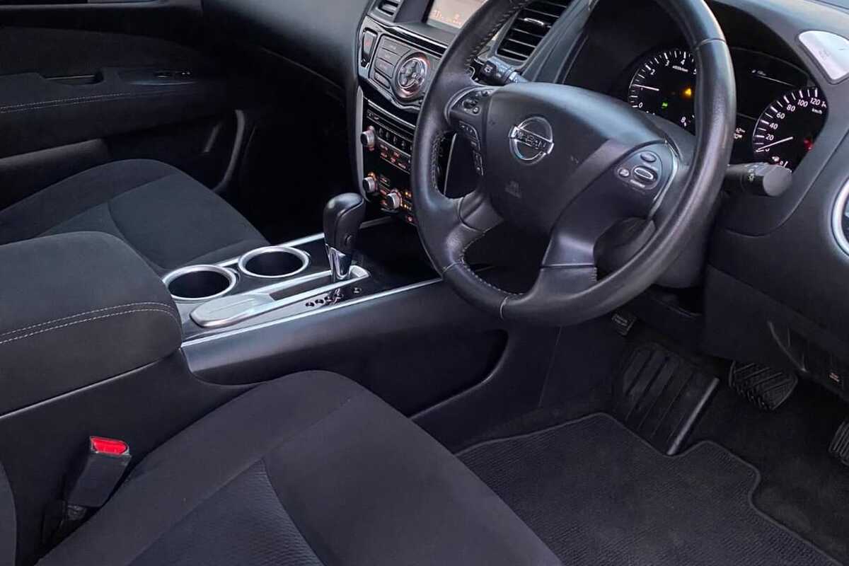 2014 Nissan PATHFINDER ST R52