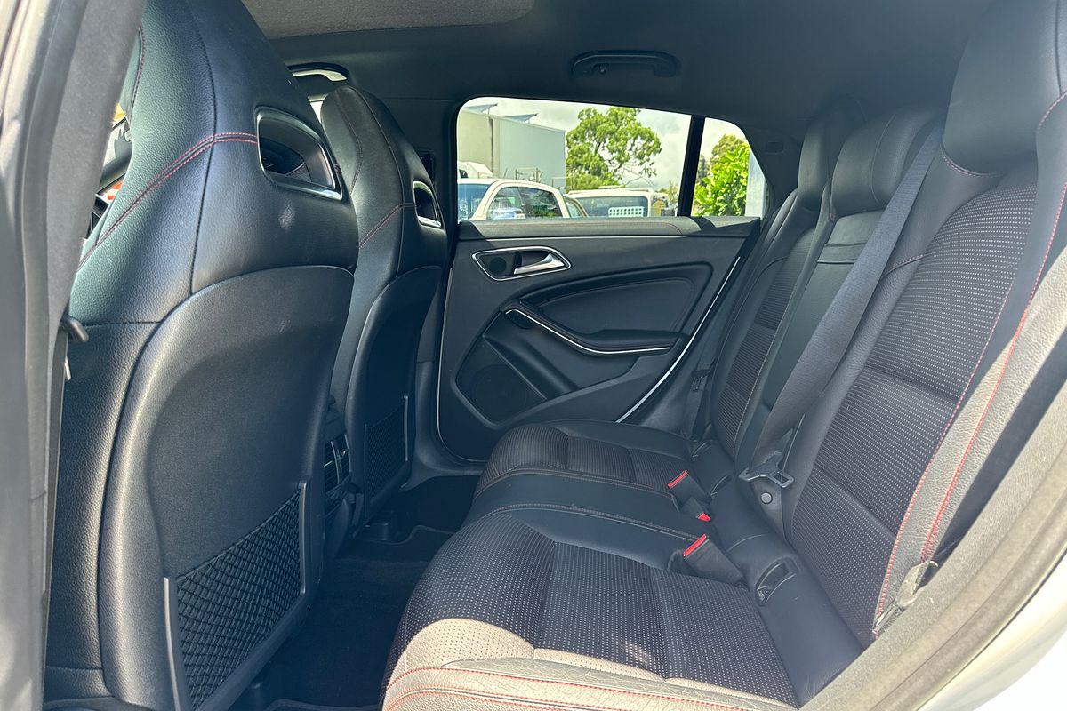 2018 Mercedes-Benz CLA-Class CLA250 Sport C117