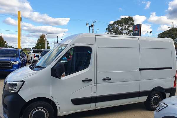 2024 Renault Master AMT MWB PRO 2.3L T/D 110KW 6SPD