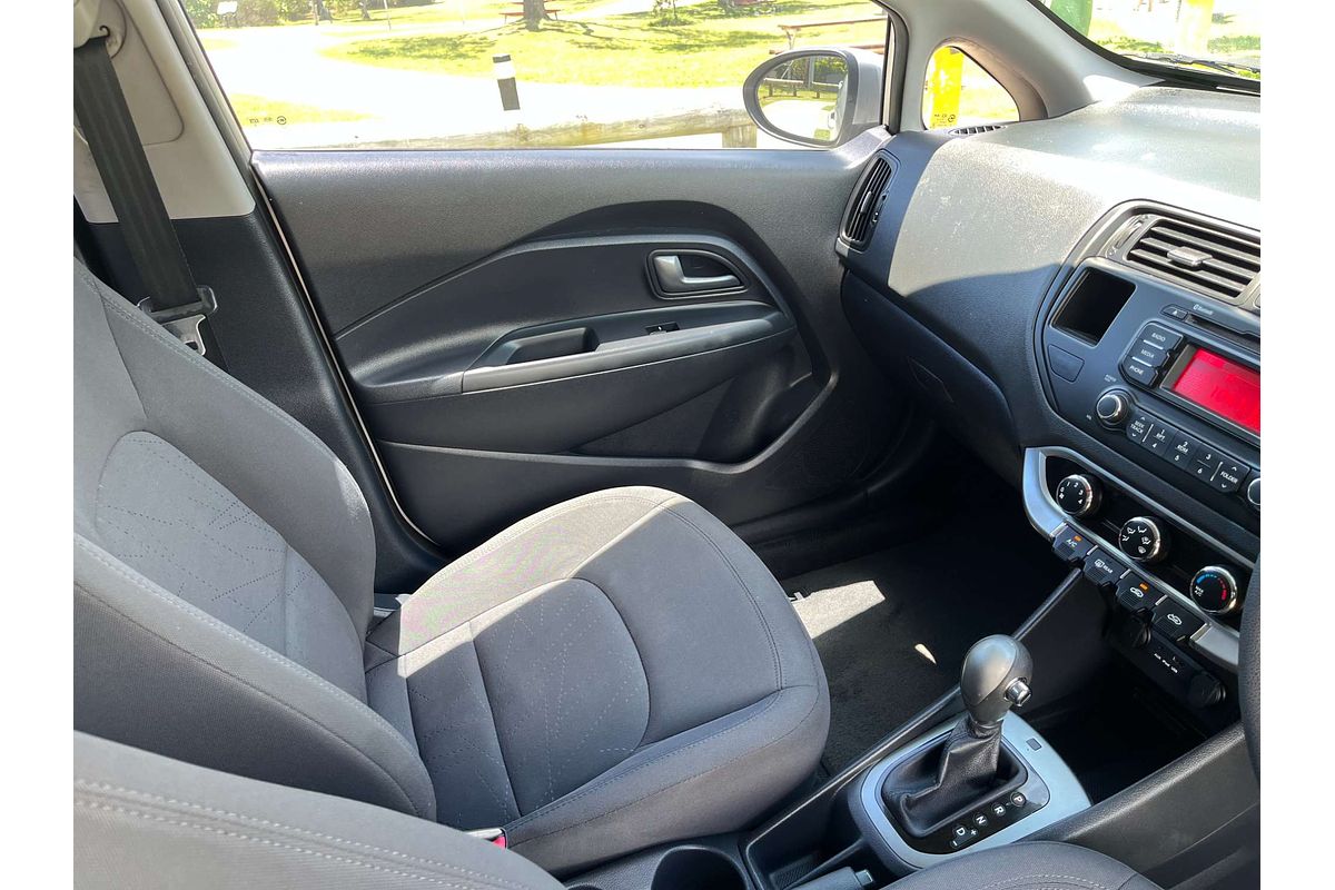 2013 Kia Rio S UB