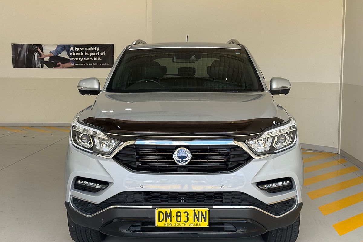 2019 SsangYong Rexton Ultimate Y400