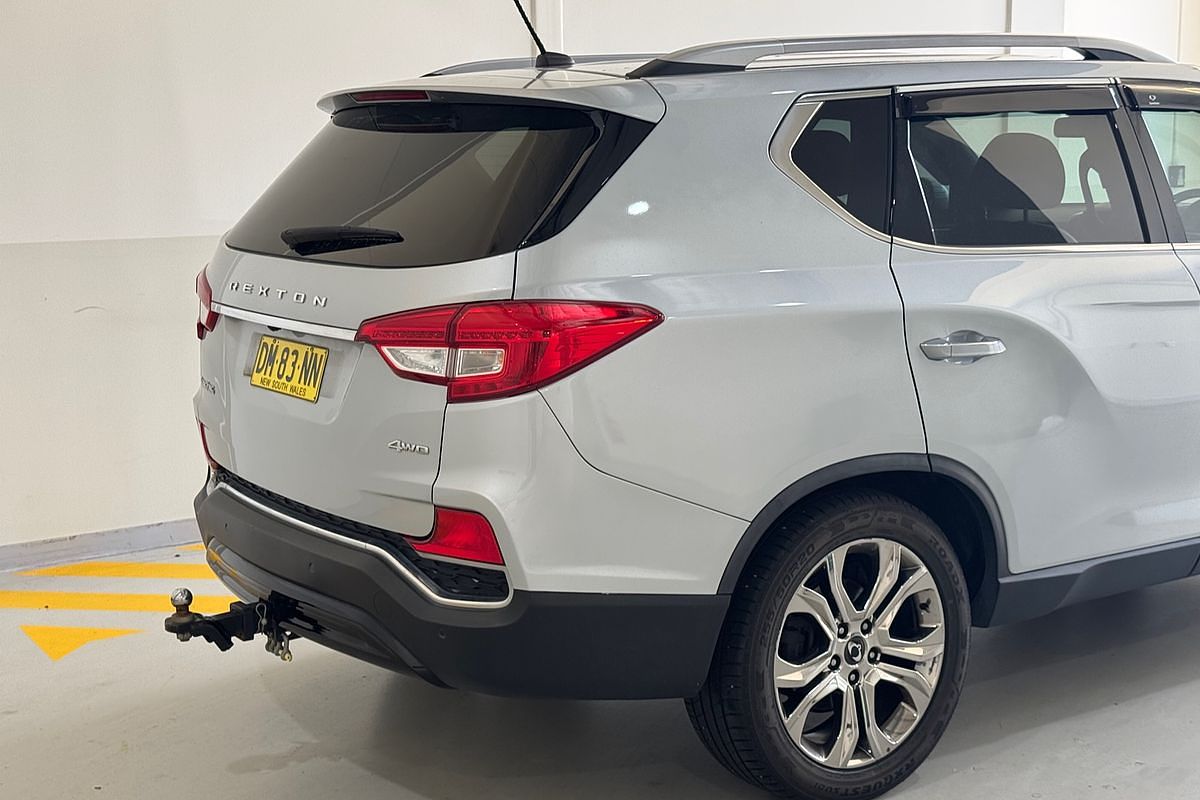 2019 SsangYong Rexton Ultimate Y400
