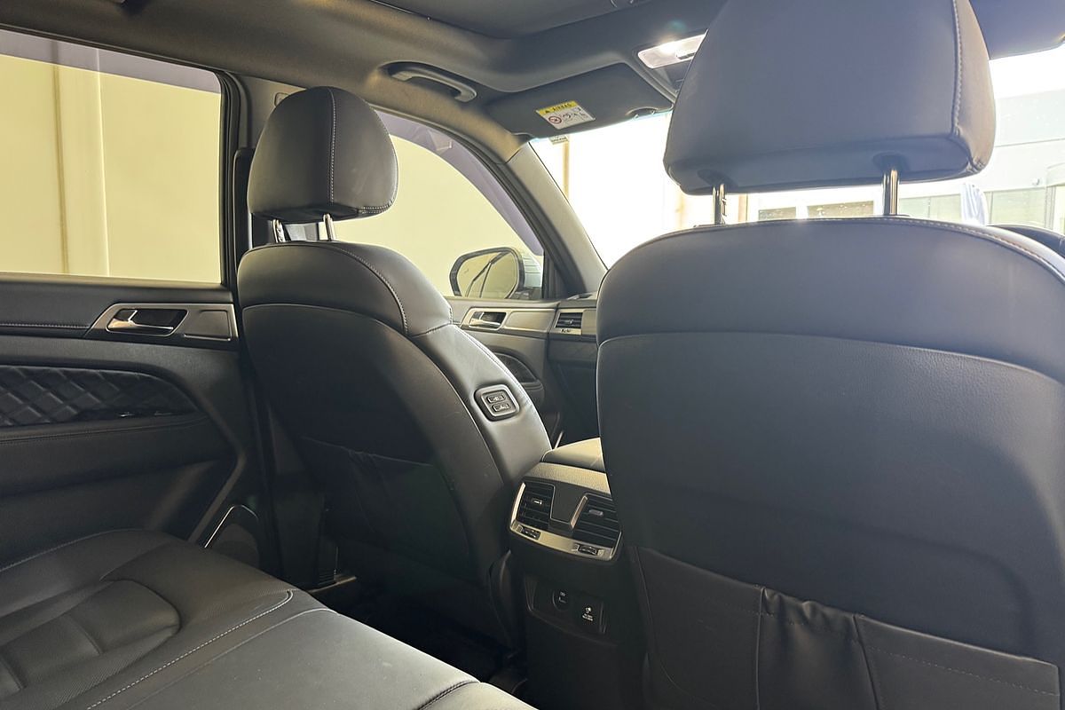 2019 SsangYong Rexton Ultimate Y400
