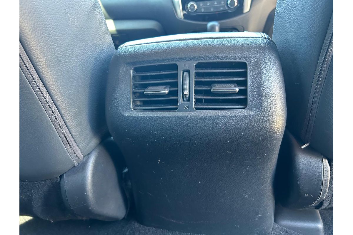 2019 Nissan Navara ST D23 Series 3 4X4