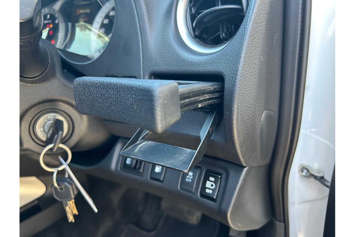 2019 Nissan Navara ST D23 Series 3 4X4