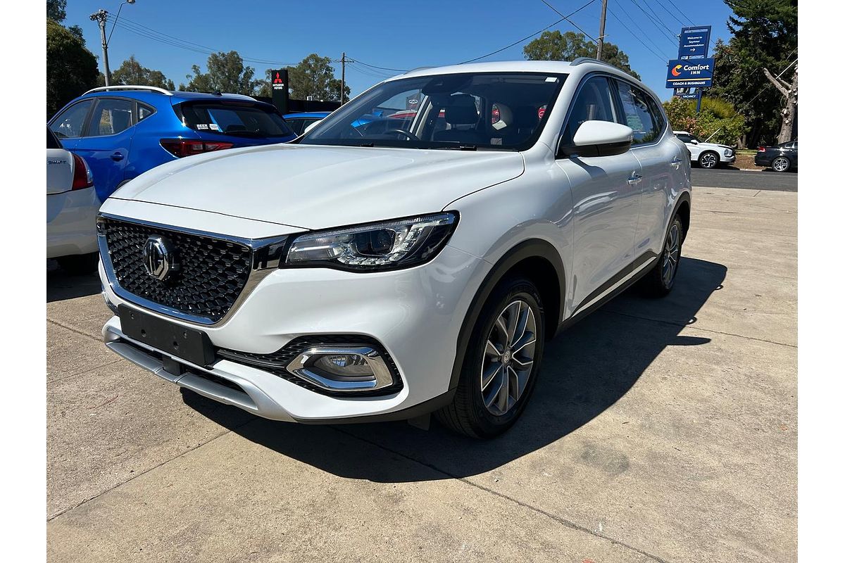 2022 MG HS Vibe SAS23
